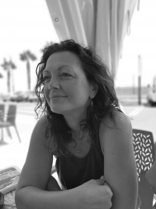 Ирина Николова