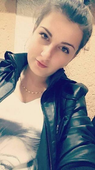 Лора Христова