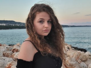 Даниела Дечева