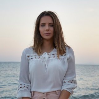 Светла Николова