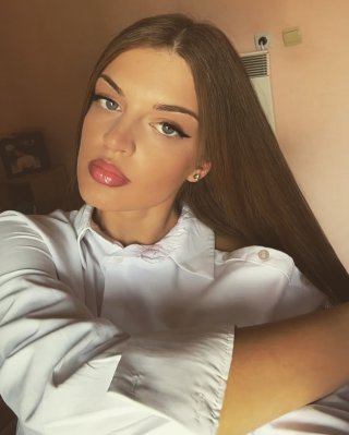 Христиана Николова