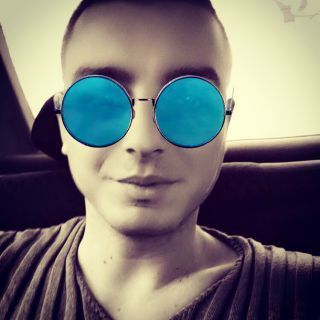 Алекс Стойков