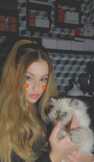 Лина Лазова